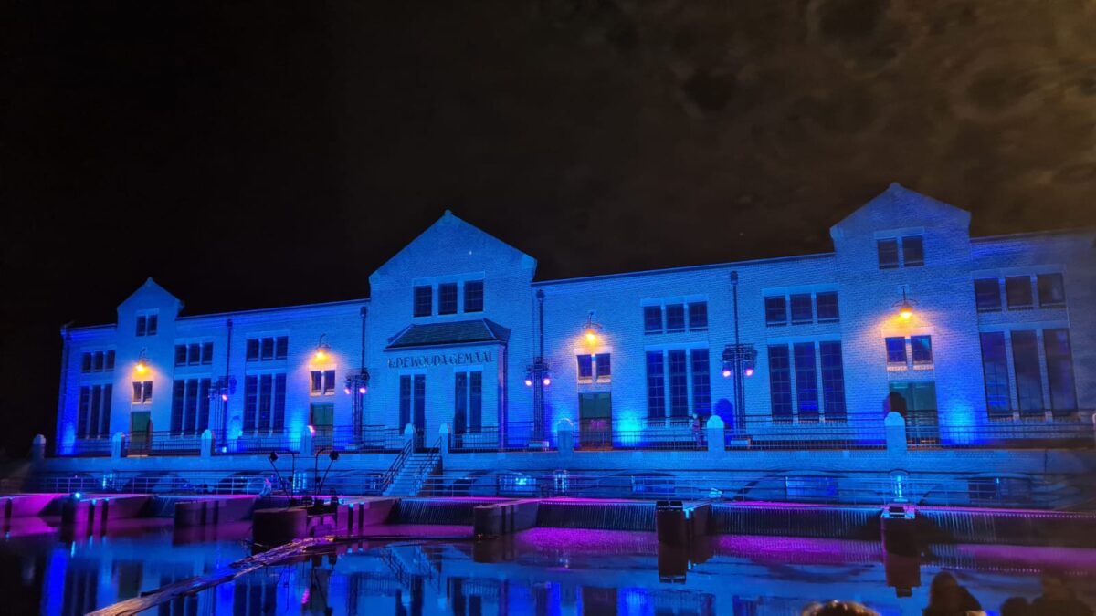 Exposities Fryslân gaat op Zwart: Ontdek de magie van de Friese nacht!